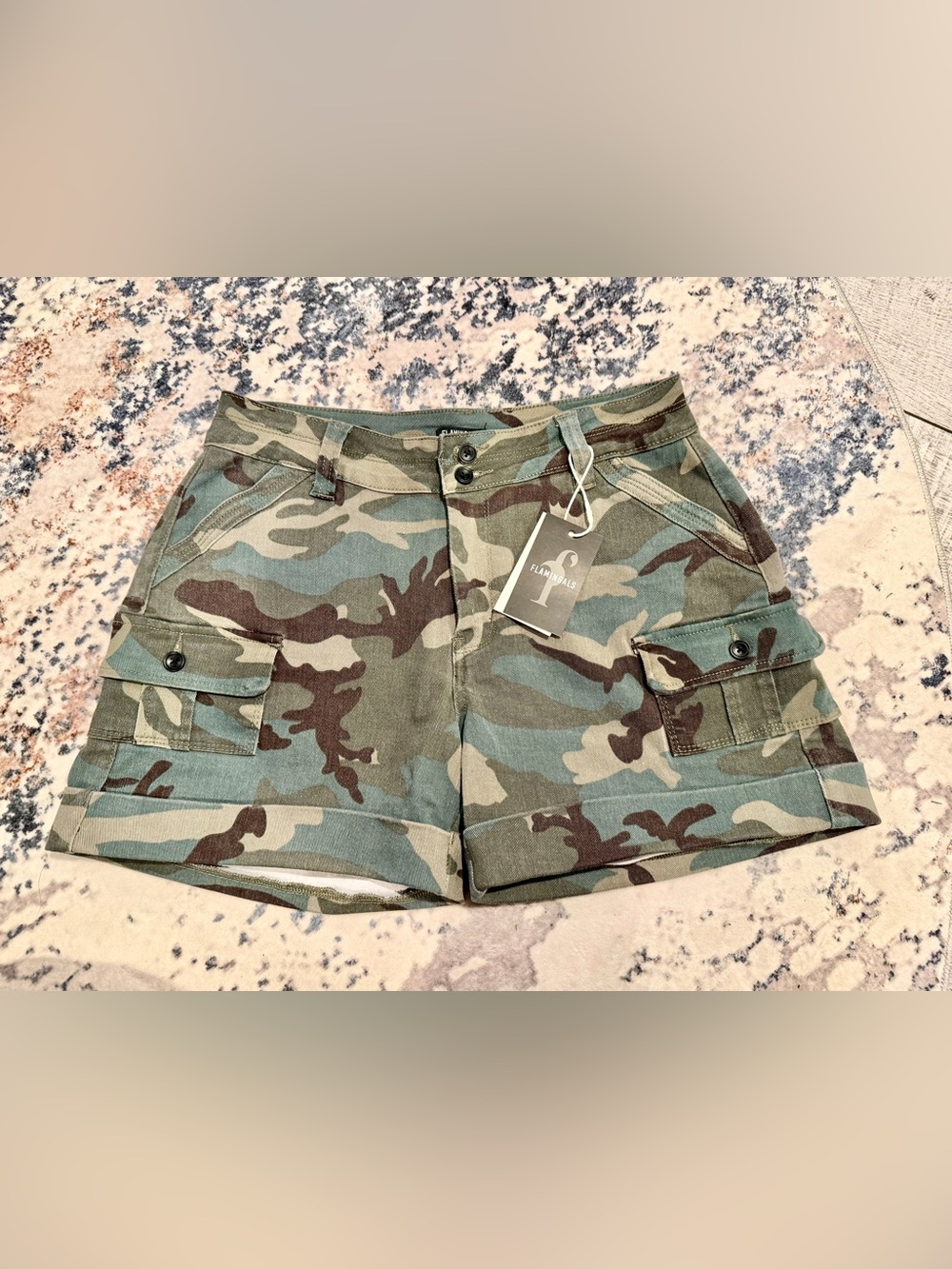 Flamingals Camo Cargo Utility Shorts L NWT